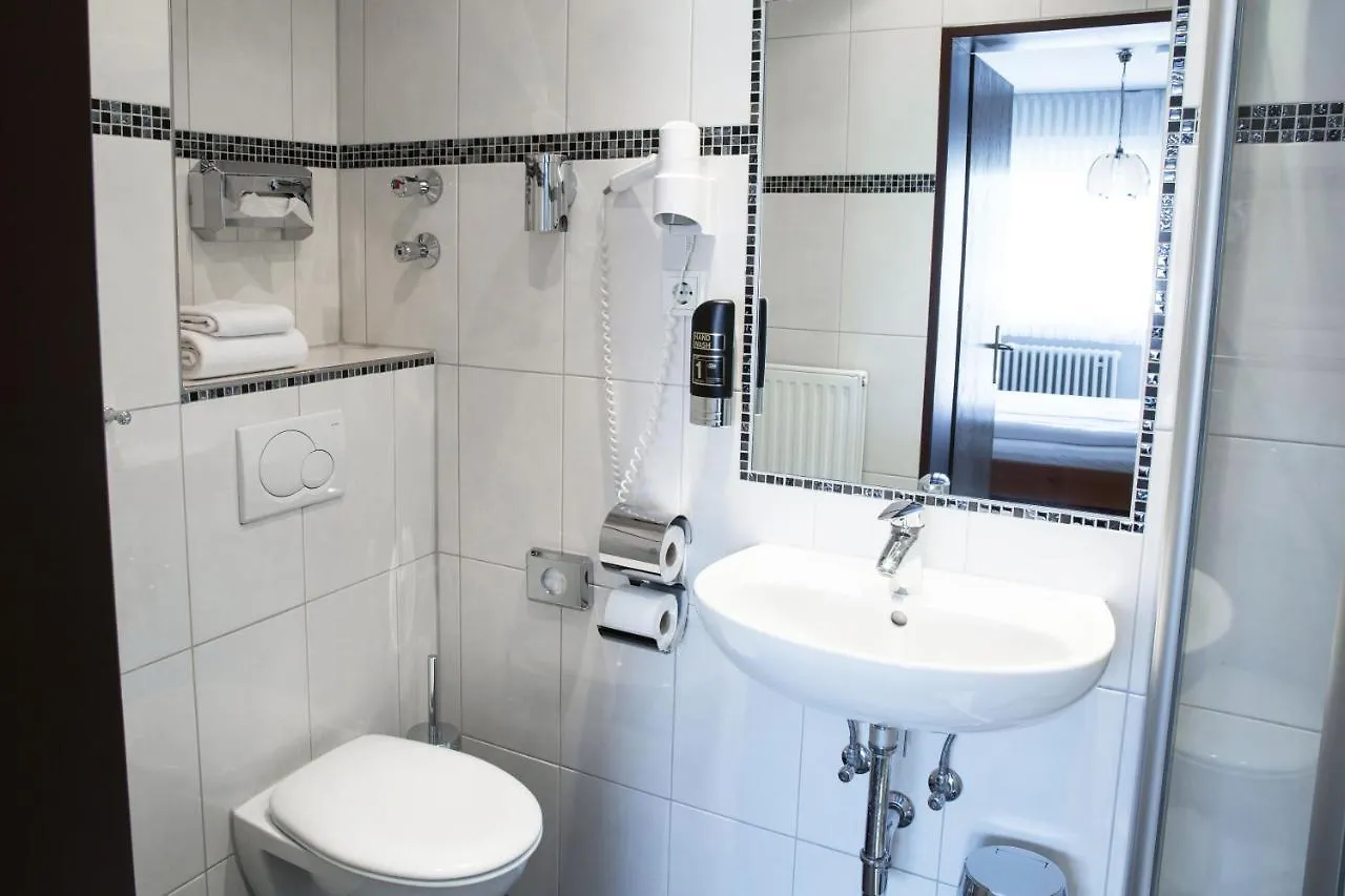 **  Hotel Wilms Köln Tyskland