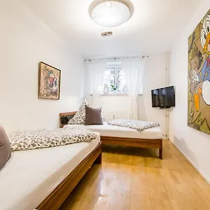 Apartment Ferien Und Messewohnug